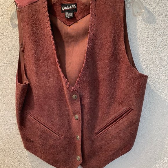 Katch Me suede vest size medium excellent condition - Picture 1 of 9